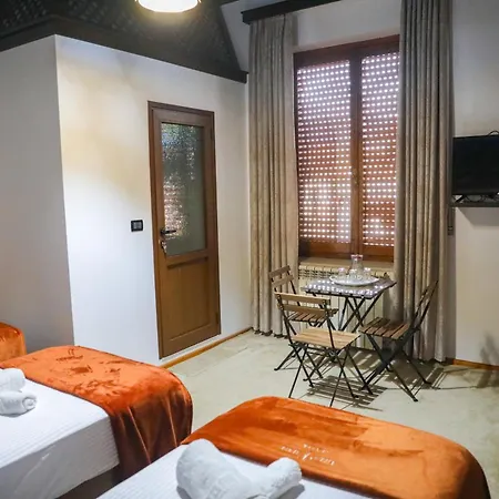 Palma Center Penzion Berat