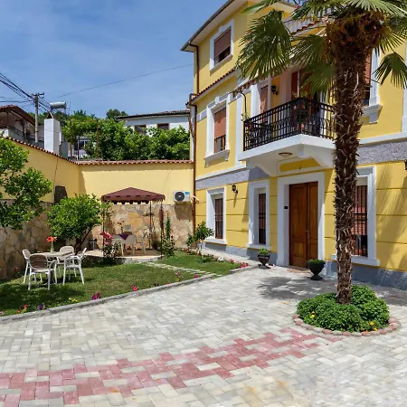 Palma Center Guest house