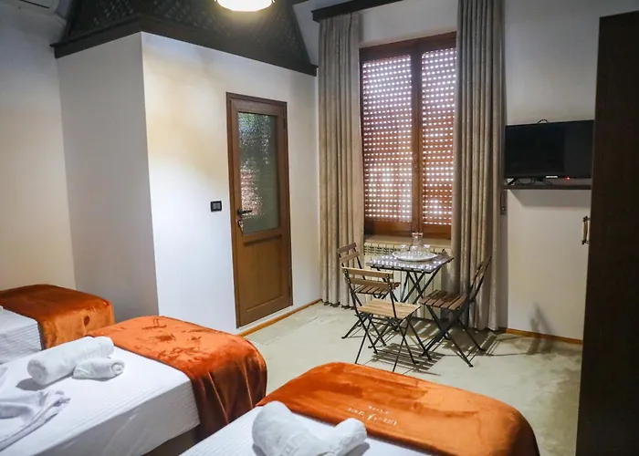 Palma Center Πανσιόν Μπεράτ